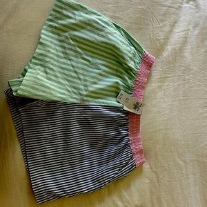 Hollister Ultra High Rise Shorts - size S